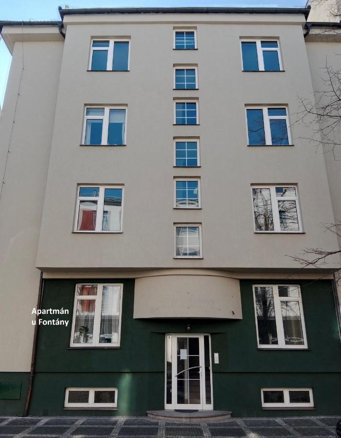 Apartman U Fontany Подєбради Екстер'єр фото
